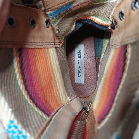 Steve Madden Back Zipper Serape Blanket Boots Ladies Size 7.5 - 8 Brown Leather - Picture 5 of 8
